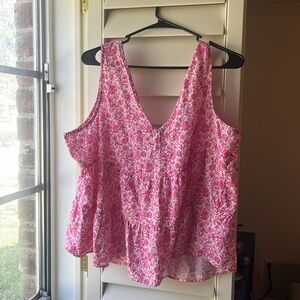 4/$25 SALE Women’s GAP XL pink and white floral cropped tiered tank top